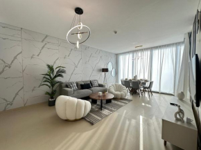 5242 Emaar T1 Dubai Marina - Infinity Homes